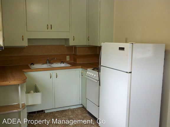 2nd image of 125 Jefferson St