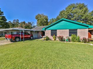 3009 Tanglebriar Dr, Pasadena, TX 77503