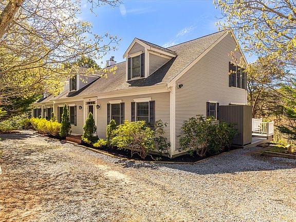 2nd image of 260 Blue Heron Road