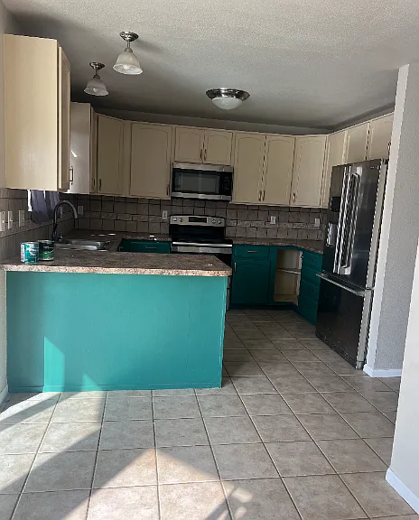 1404 Sunny Hill Dr — Photo 1