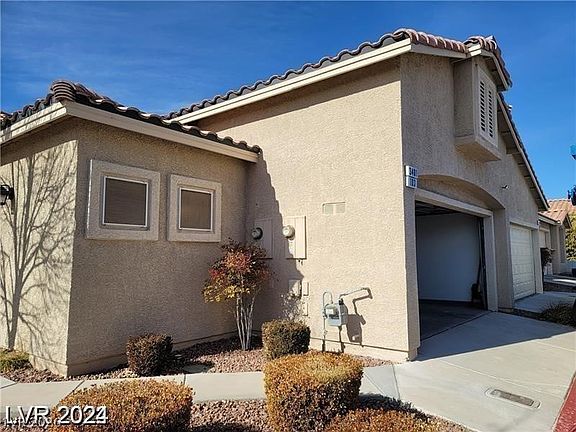 2nd image of 3401 Conan St Unit 103