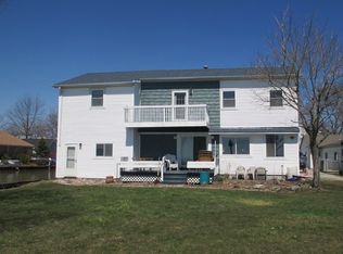 7945 Wagner Ln, Fair Haven, MI