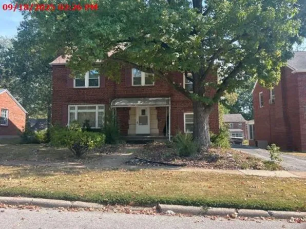 2836 Clearview Dr, Saint Louis, MO 63121
