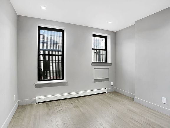 3rd image of 2156 2nd Ave APT 4B