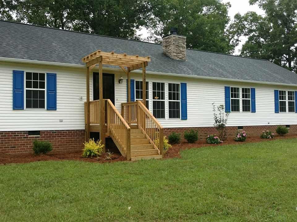 1st image of 3547 E Calloway Dr