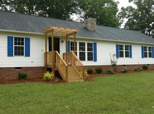 3547 E Calloway Dr, Haw River, NC 27258