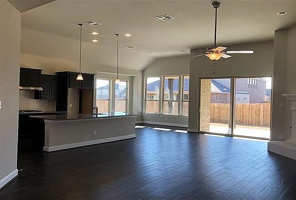4th image of 3709 Del Payne Ln