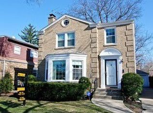 6535 N Minnehaha Ave, Chicago, IL 60646