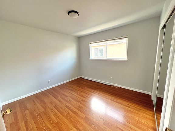 5th image of 721 Cedar St APT 3