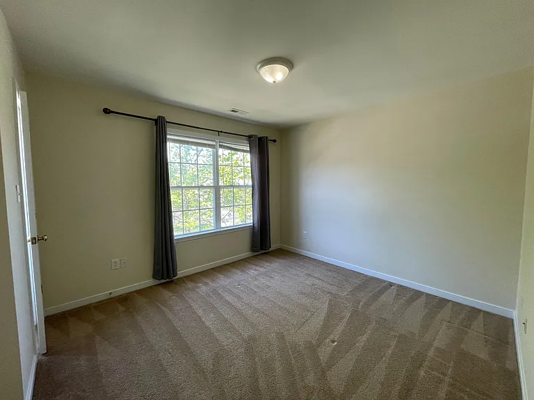 4017 Trisha Trl — Photo 5