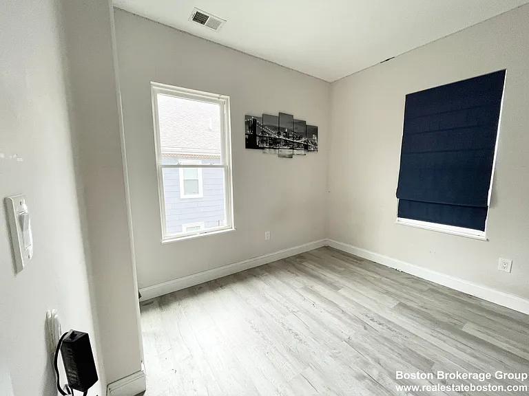 113 Hillside St #3 — Photo 6