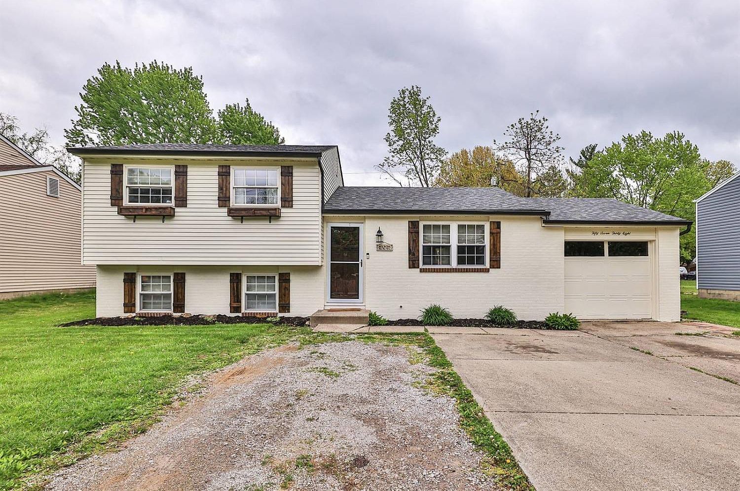 5738 Buckwheat Rd, Milford, OH 45150 | Zillow