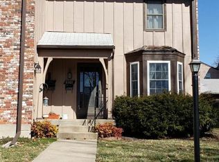 6801 N Askew Cir, Kansas City, MO 64119