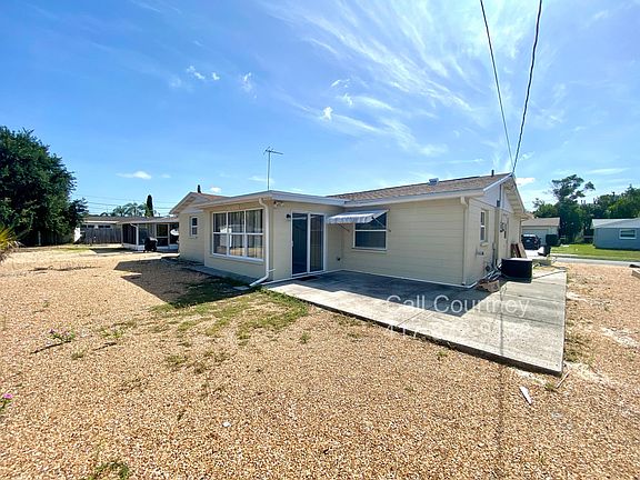 3rd image of 1211 Jennings Dr