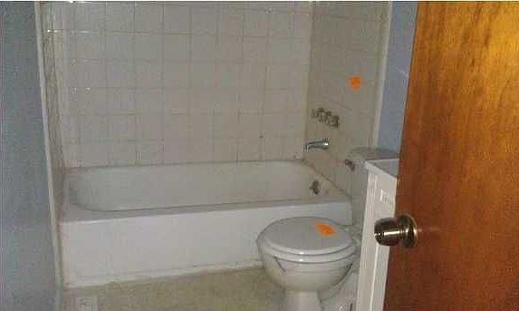 5th image of 6234 Canoe Ln