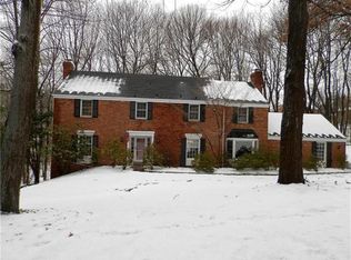 311 Wildberry Rd, Pittsburgh, PA 15238