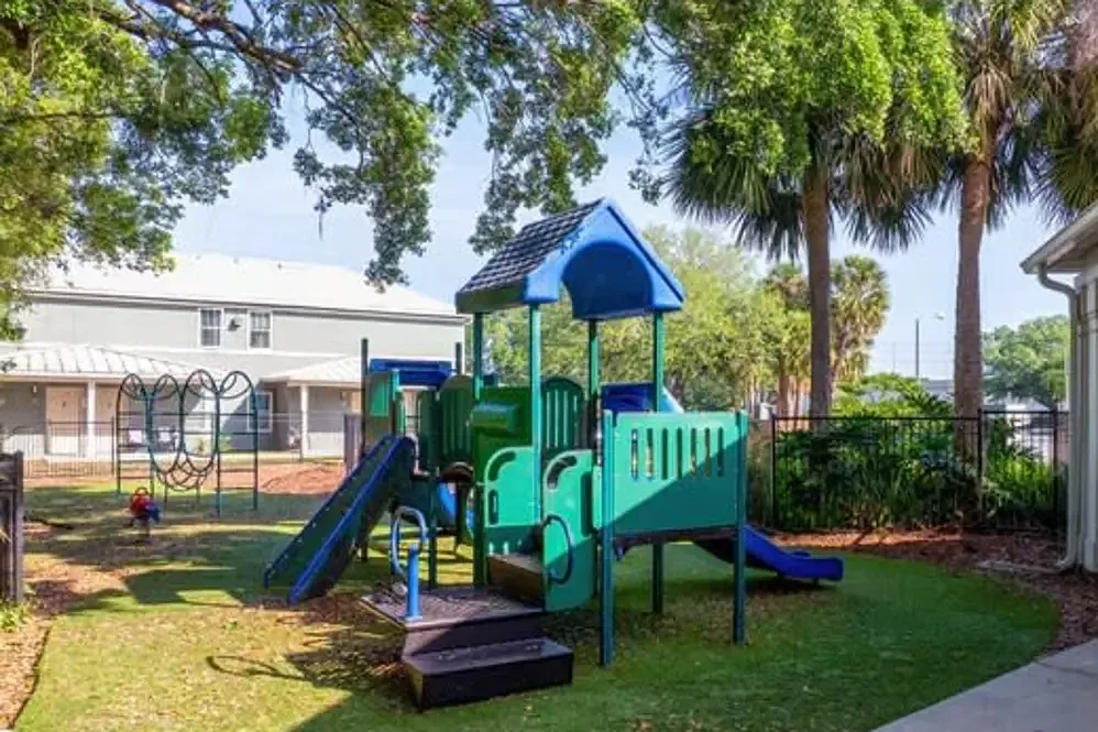 Valencia Park — Photo 4