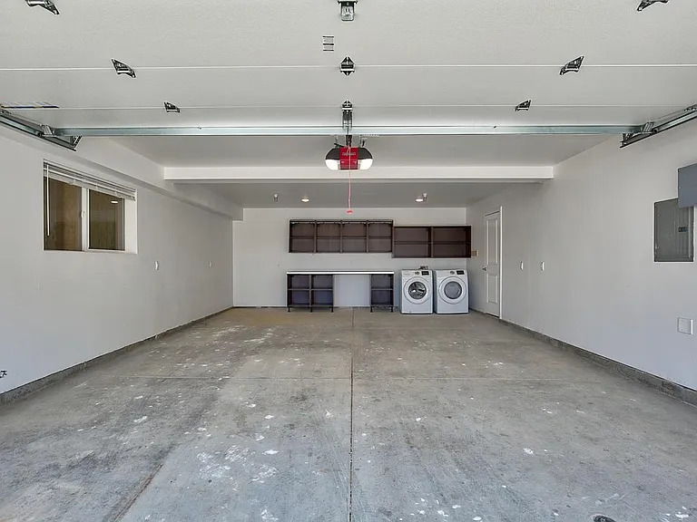 3732 Ash St — Photo 35