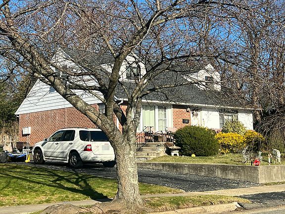 4th image of 24 Tredwell Rd