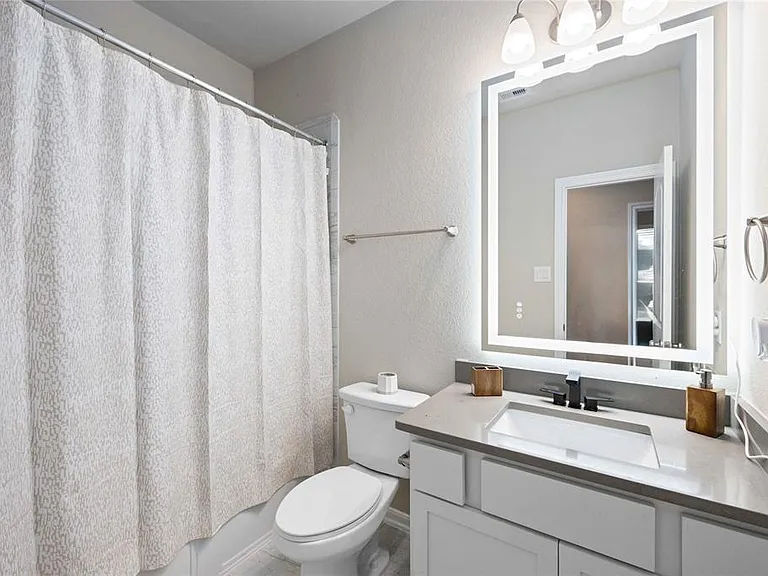2539 Terrace Point Dr — Photo 22
