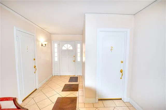 318 Ridgelake Dr #2 — Photo 2