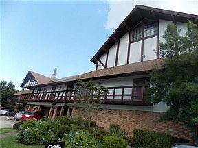 1st image of 2305 Cleary Ave APT 203