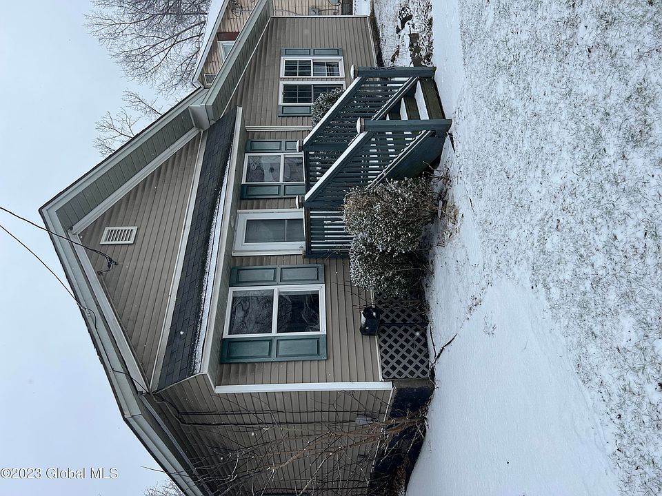 1st image of 279 Warren St
