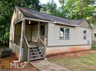 402 Meadowlark Dr, Griffin, GA 30223