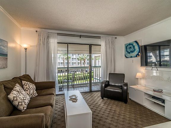 3rd image of 6102 Seawall Blvd #177