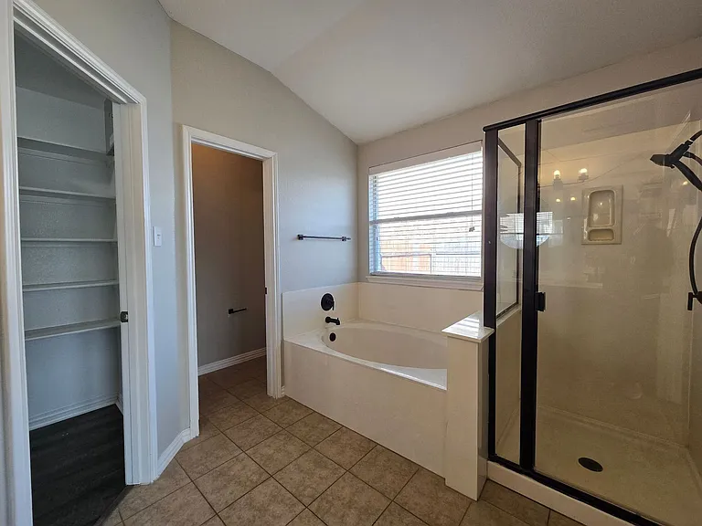 2609 Red Fern Dr — Photo 19