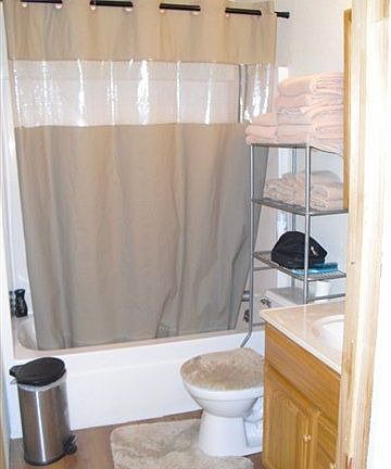 4th image of 108 Hilldale Dr