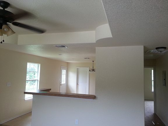3rd image of 2818 Wade St