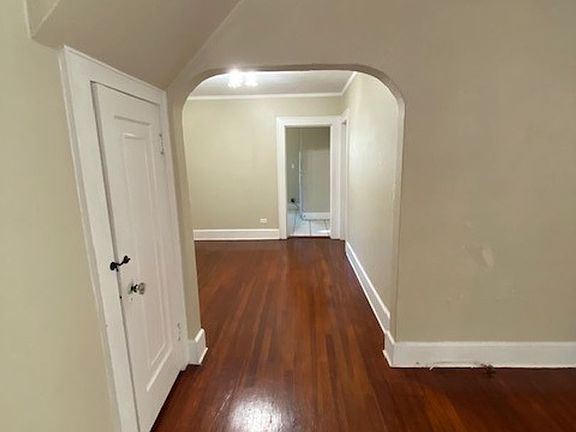 3rd image of 801 23rd Ave N