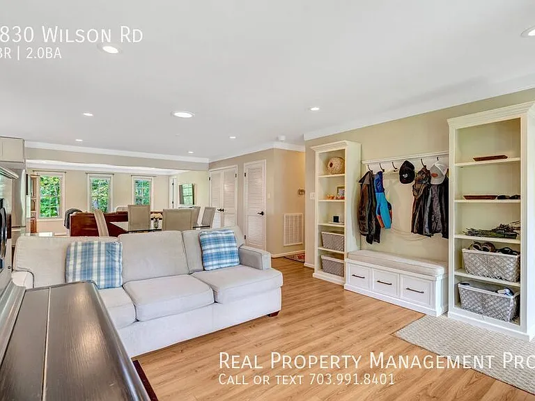 5830 Wilson Rd — Photo 5