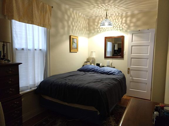5th image of 4919 N Winchester Ave #1