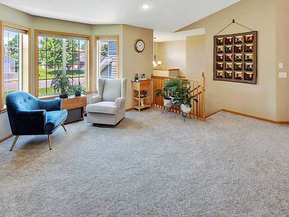 5th image of 1024 Garden Brook Dr