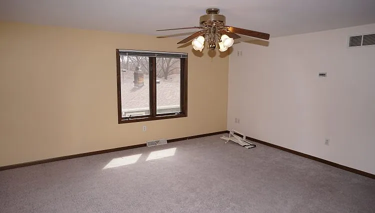 6420 Lakeview Blvd — Photo 18