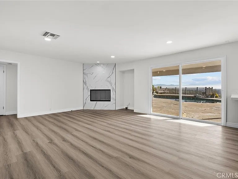 6758 Julie Ln — Photo 26