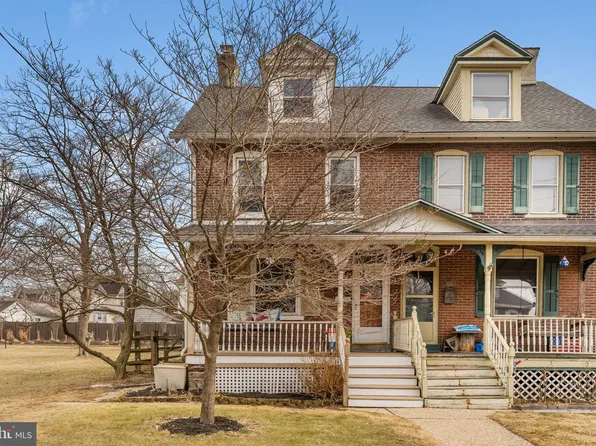 313 Shearer St, North Wales, PA 19454