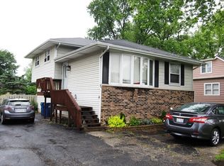 4724 Lincoln Ave, Lisle, IL