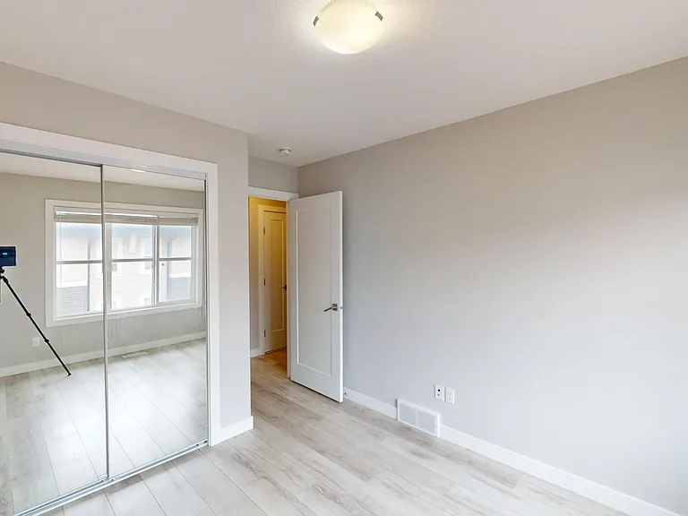 410 Cornerstone Mnr NE — Photo 15