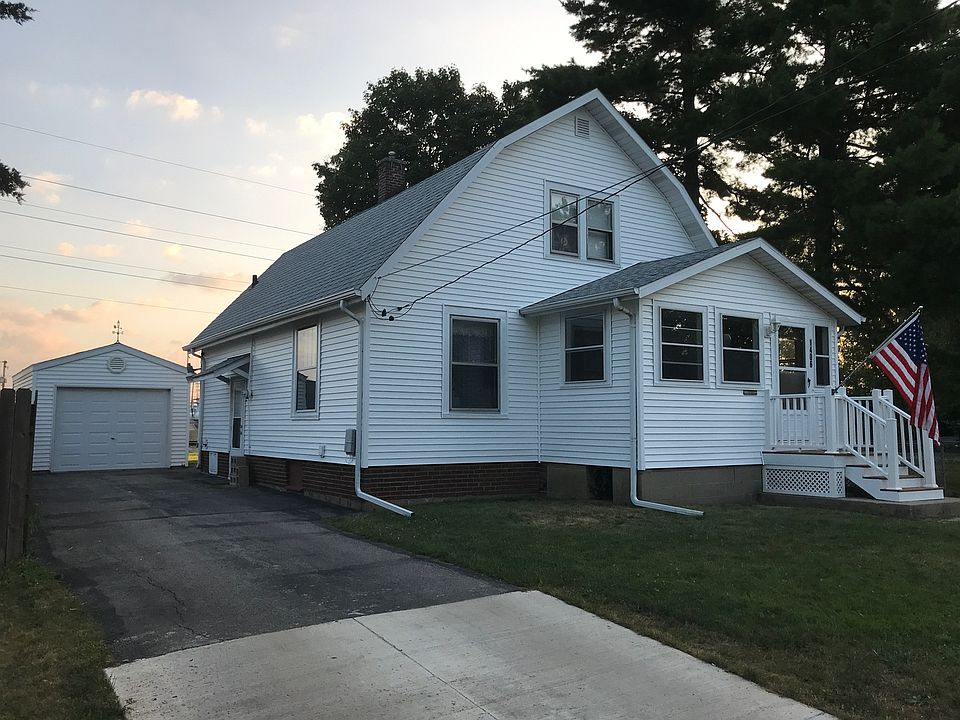 1st image of 1406 W Columbia Ave