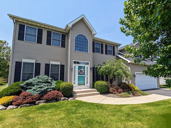 4950 Thompson Rd, Clarence, NY 14031