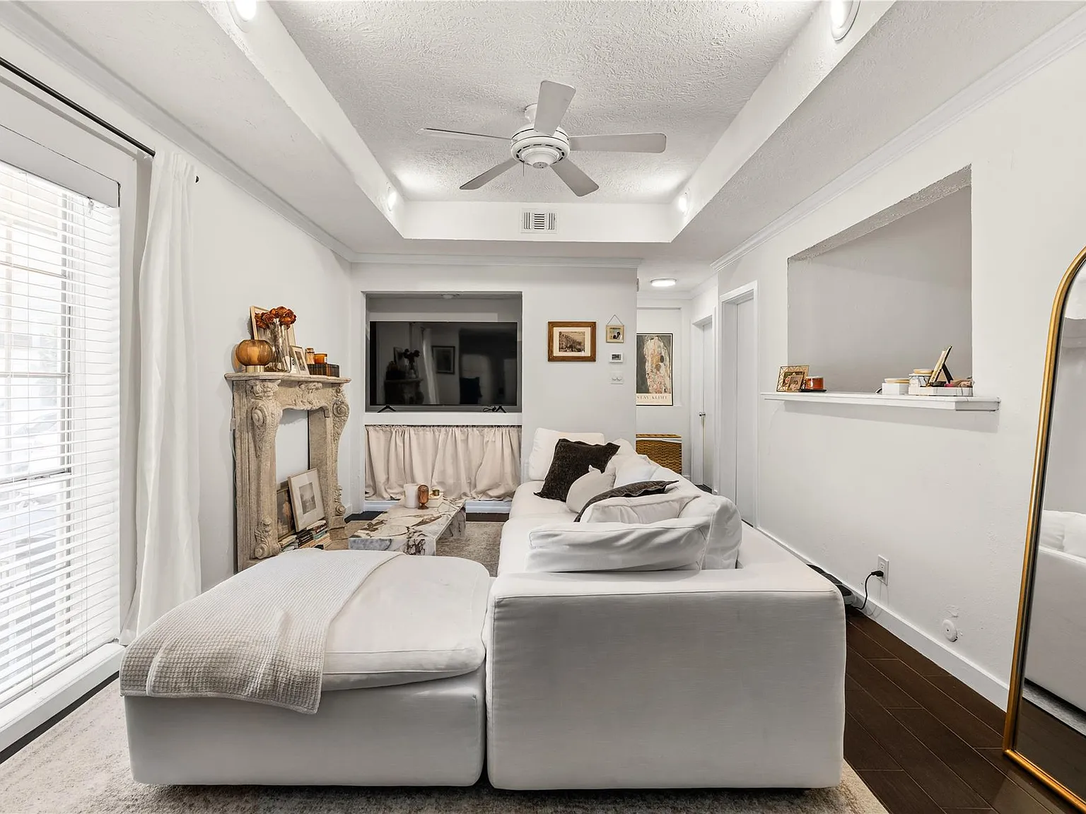 2 bed, 2.0 bath, 1035 sqft, $2,175 — Photo 3