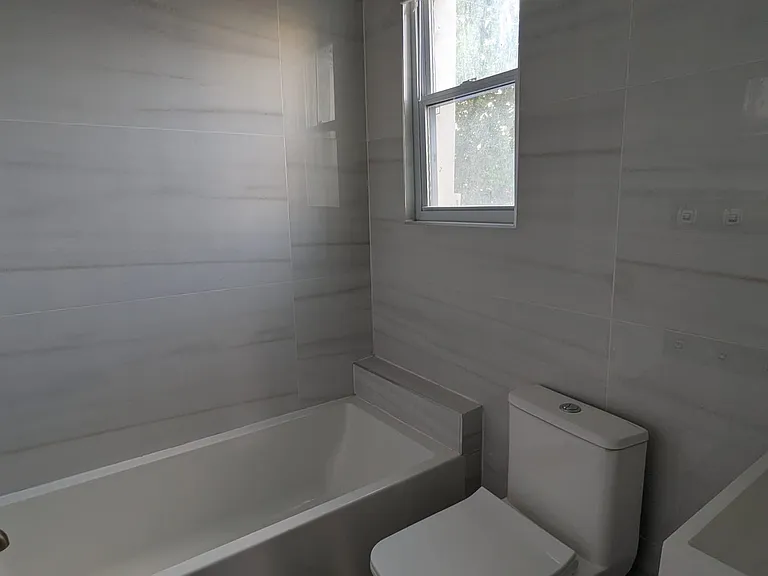 88 Wallis Ave #12E — Photo 7