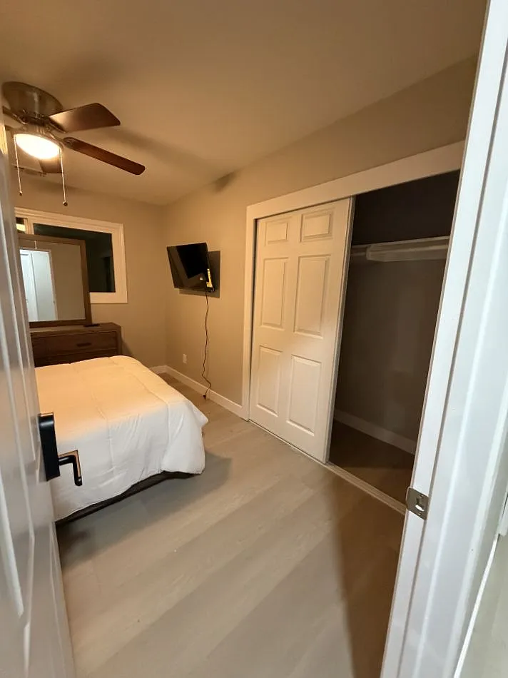 4 bed, 1372 sqft, $1,150 — Photo 2