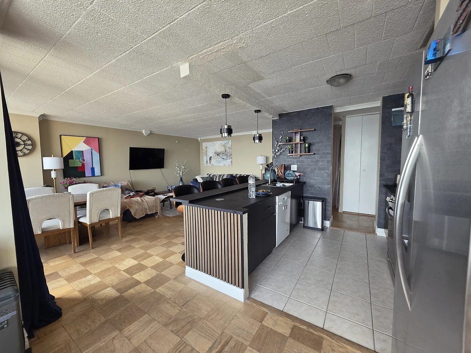 9060 Palisade Ave — Photo 3