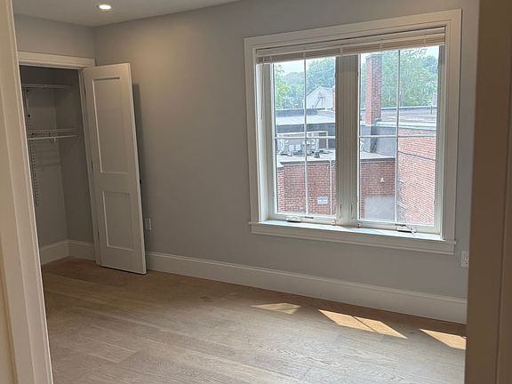 2nd image of 400 Market St #206