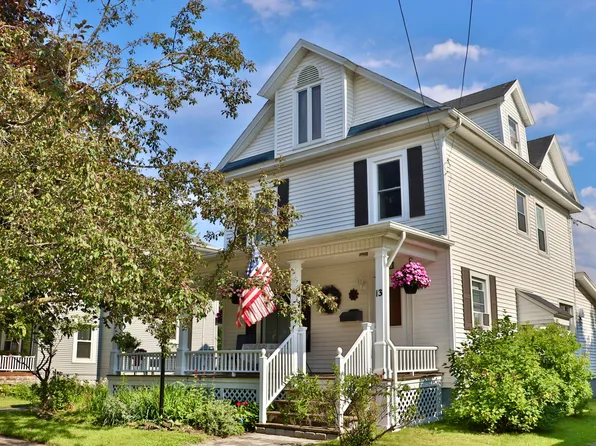13 Stetson Ave, Plattsburgh, NY 12901