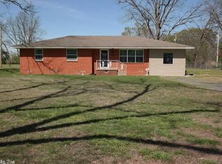 8209 Faulkner Lake Rd, North Little Rock, AR 72117